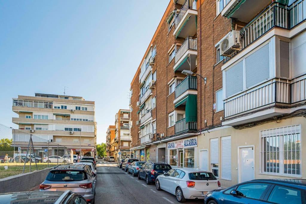 Agradable Apartamento A Pie De Calle-30 Min De Sol مدريد المظهر الخارجي الصورة